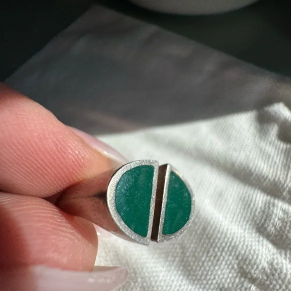 Vintage Sterling silver and jade adjustable size ring - Picture 3 of 14